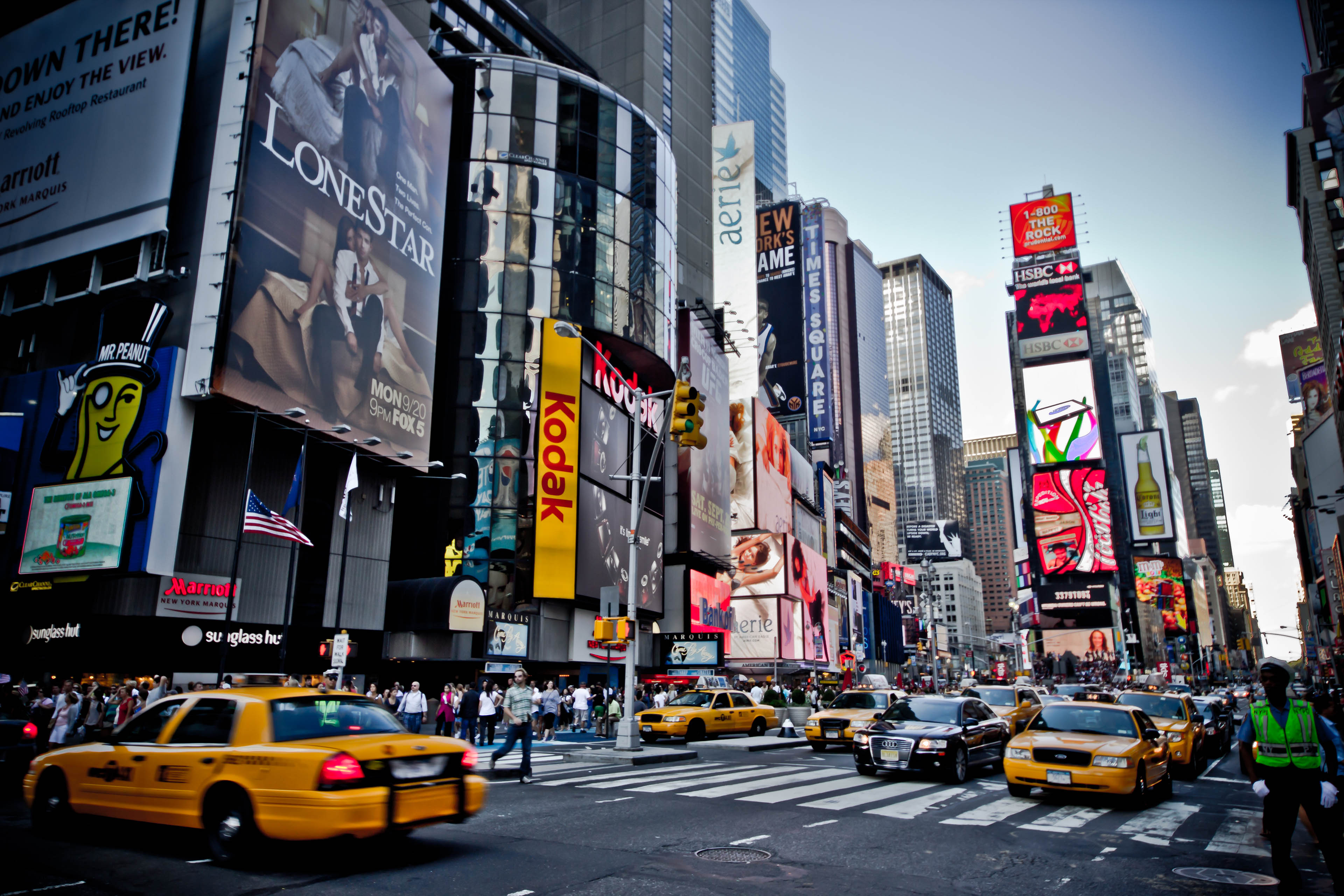 Times Square : I love your Signs ! - Enseignes Lumineuses Exo Signs