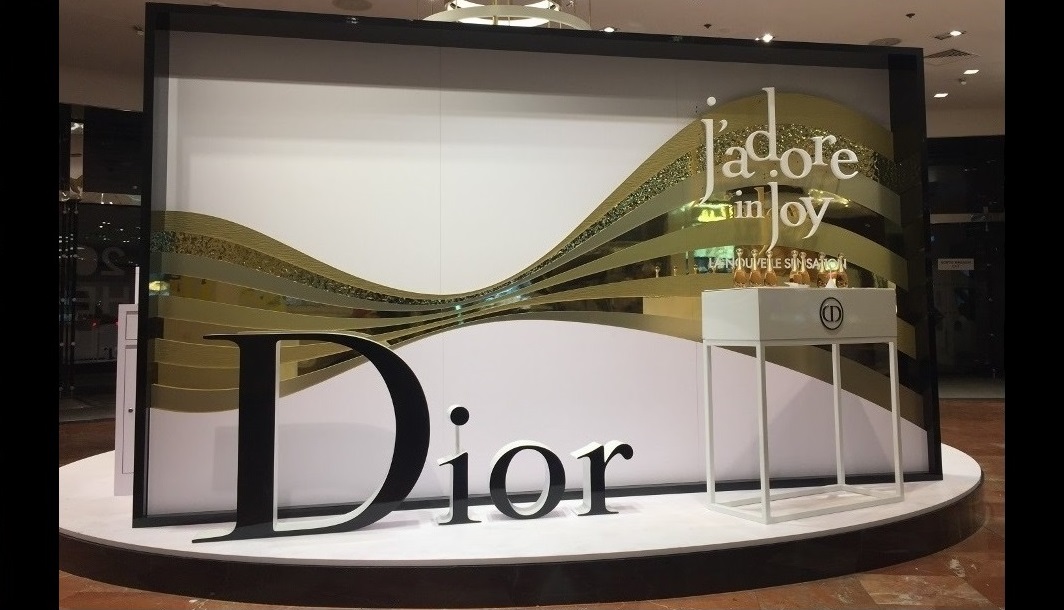 Podium Dior