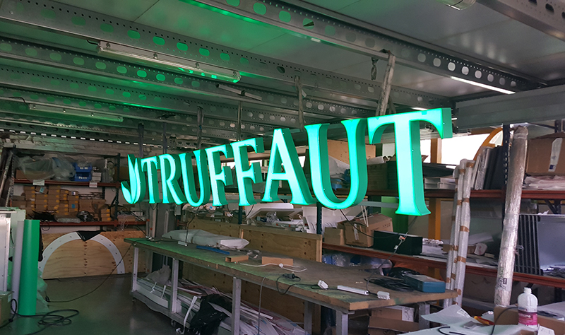 Test de couleurs : vert Truffaut dans notre atelier