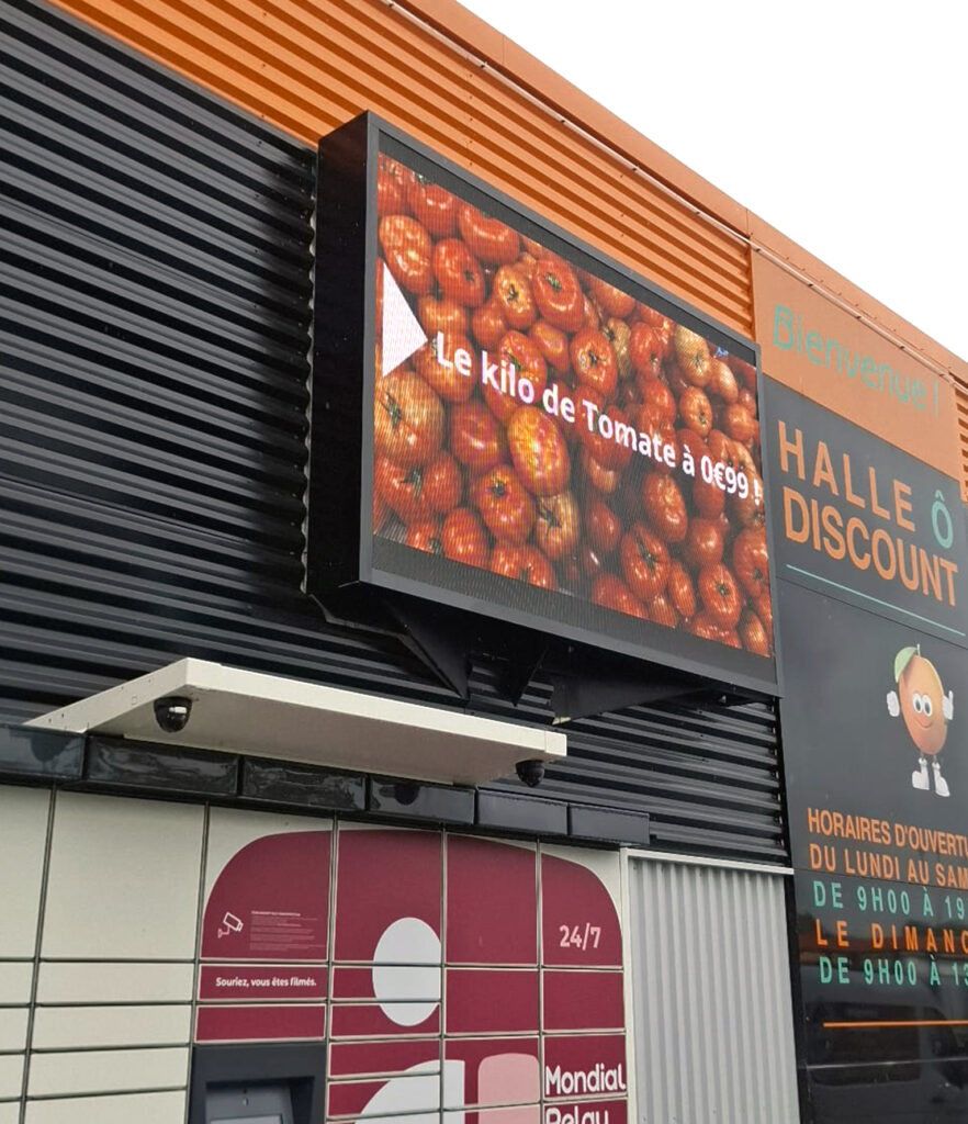 Ecran display en fonctionnement - contenu dynamique et programmable