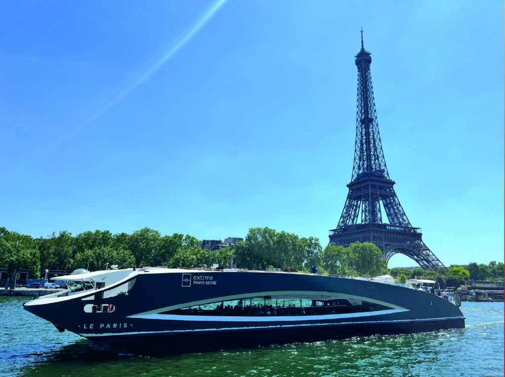 Enseignes lumineuses de bateaux