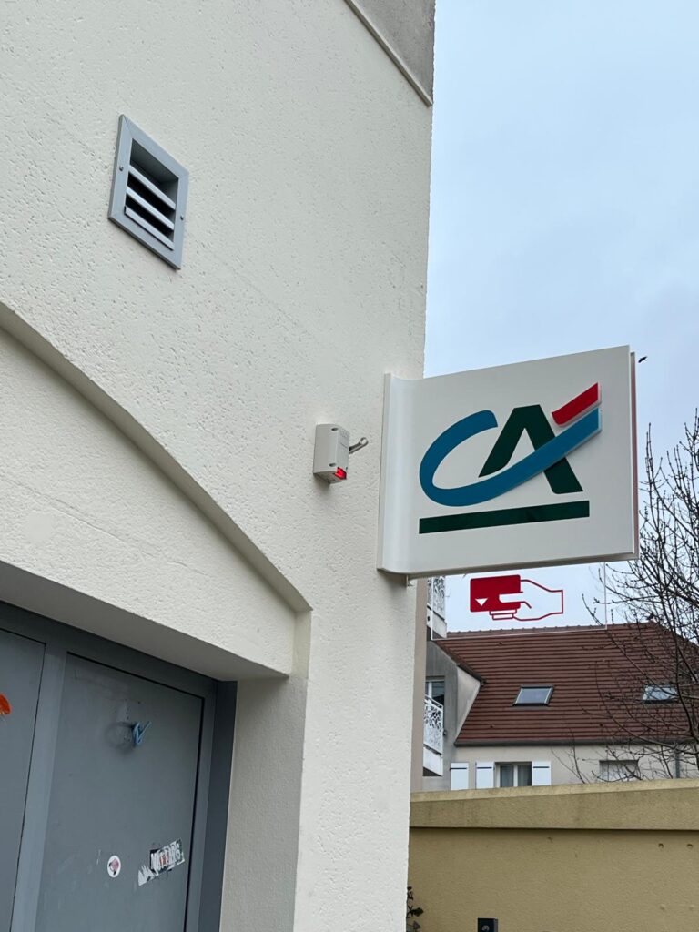 Enseignes Crédit Agricole Esbly