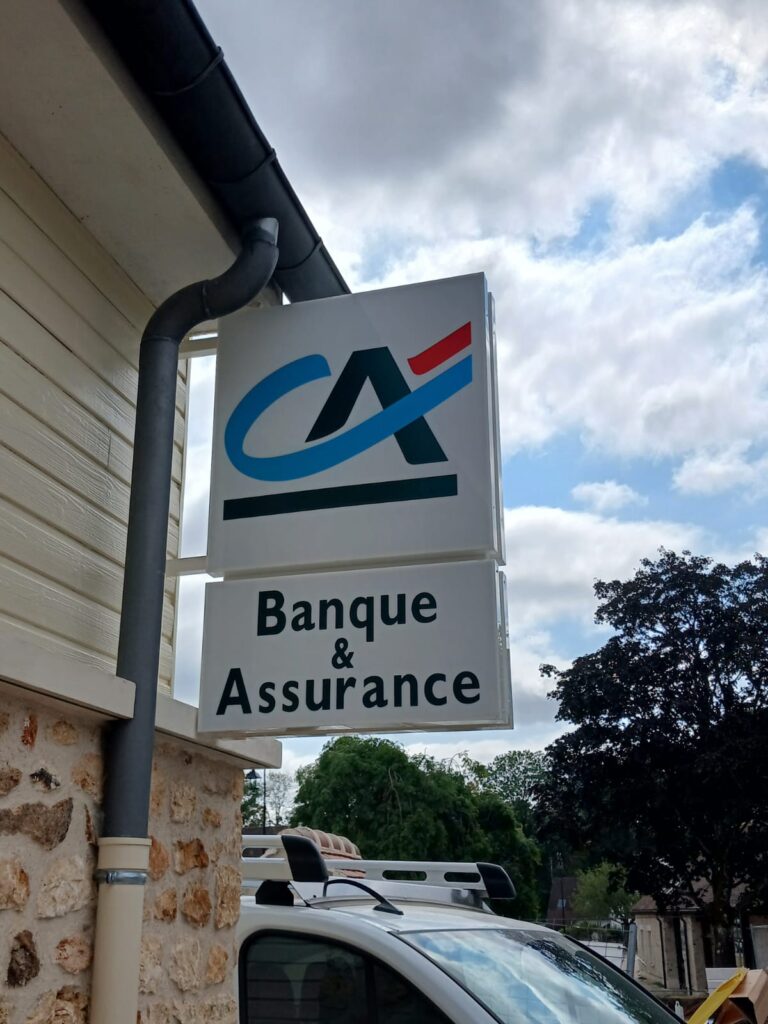 Enseignes Crédit Agricole Lésigny